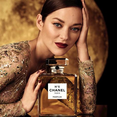 chanel no 5 tv advert model 2020|Chanel no 5 new face.